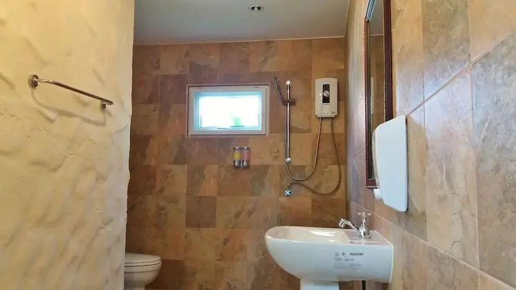 4 Bedrooms, 4 Bathrooms Pool Villa