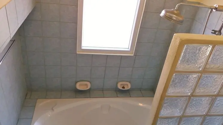 4 Bedrooms, 4 Bathrooms Pool Villa