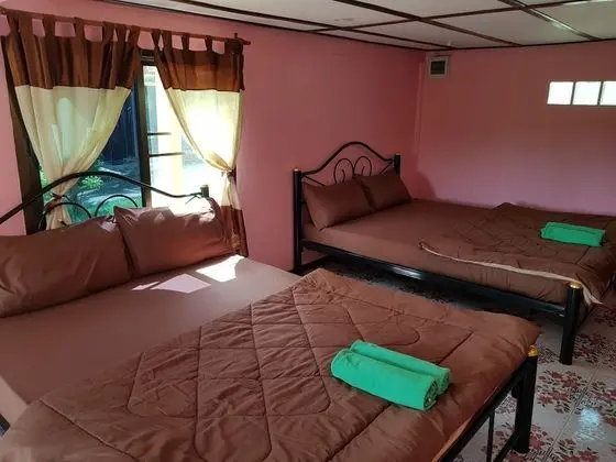 Family Bungalow for 8