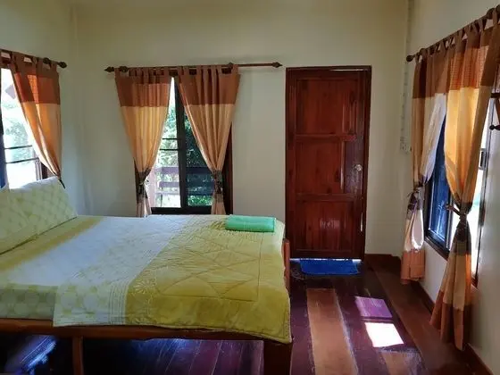 Family Bungalow for 8