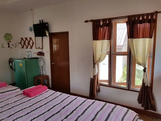 Family Bungalow for 8
