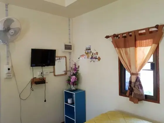 Family Bungalow for 8