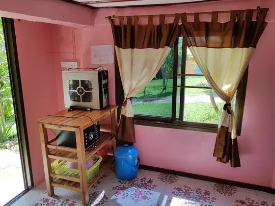 Family Bungalow for 8