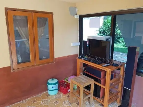 Family Bungalow for 8