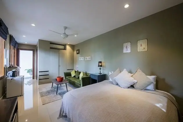 6 Bedroom Private Pool Villa