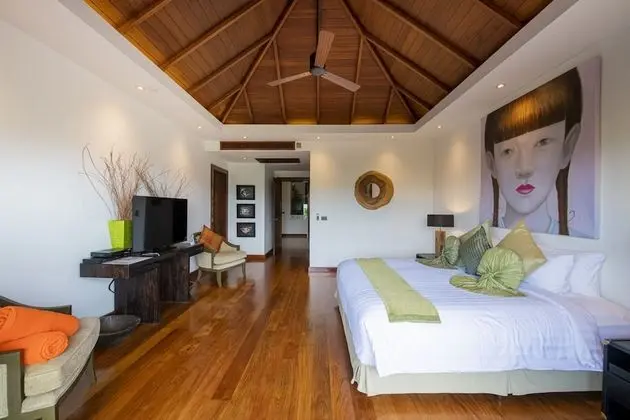 8 Bedroom Private Pool