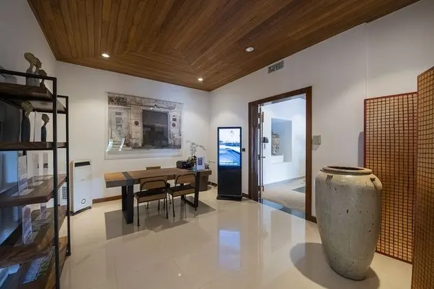 8 Bedroom Private Pool