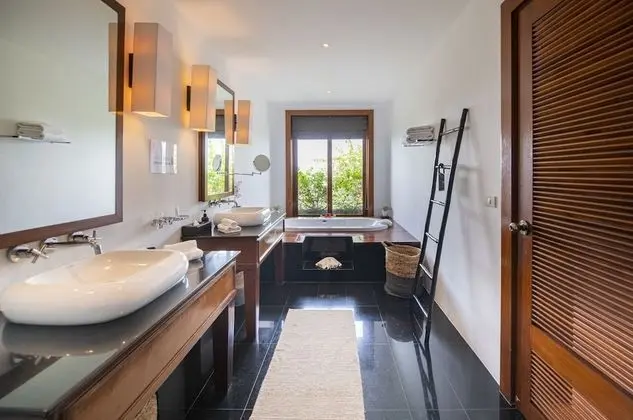 9 Bedroom Private Pool Villa