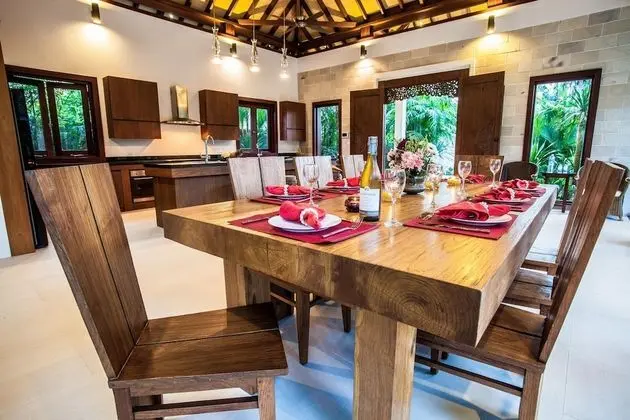 Exclusive Villa, 3 Yatak Odası, Sigara İçilmez, Havuz Manzaralı