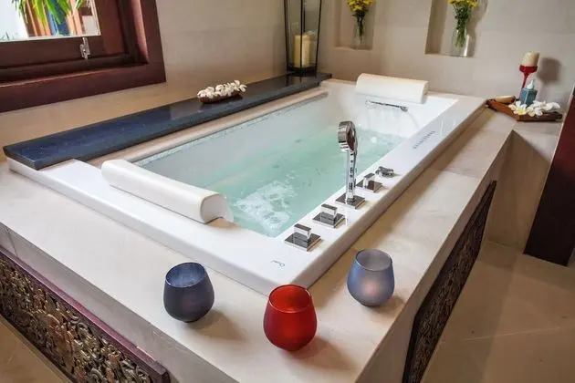 Exclusive Villa, 3 Yatak Odası, Sigara İçilmez, Havuz Manzaralı