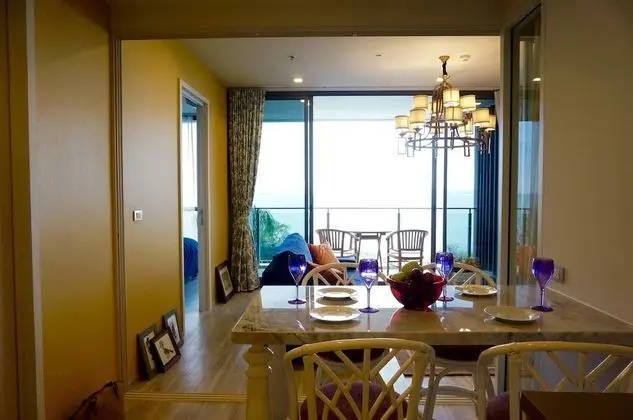 2 Bedroom Apartment with Sea View