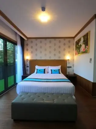 Deluxe Tek Büyük veya İki Ayrı Yataklı Oda