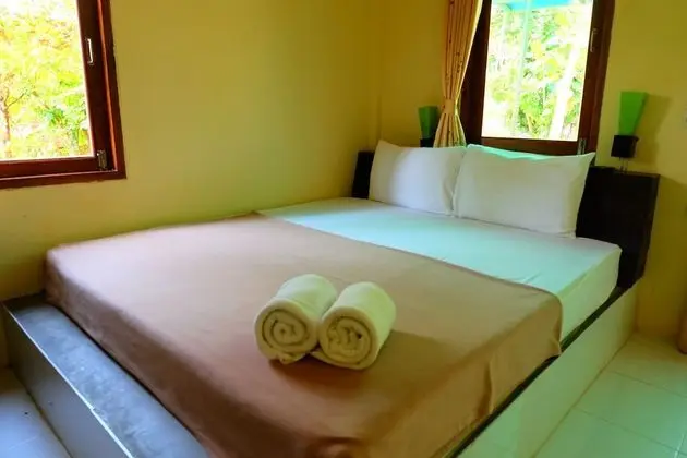 10 Bedrooms Bungalow