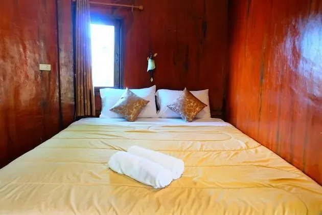 10 Bedrooms Bungalow
