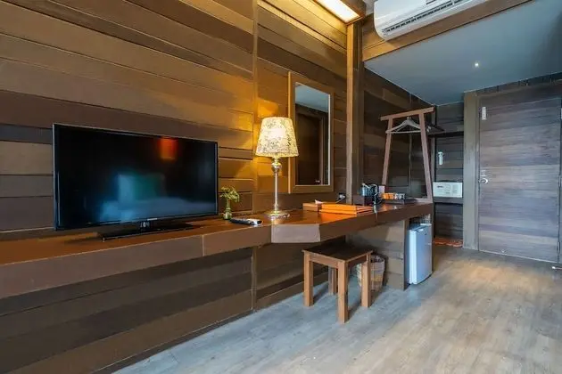 Deluxe Seaview