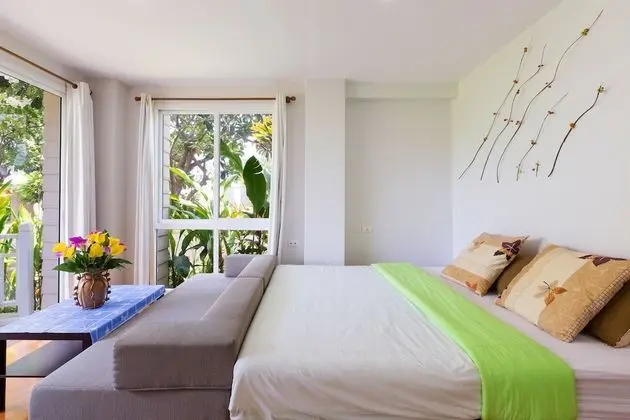 2 Bedroom Apartment with Pool View (No WiFi in room)
