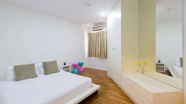 2 Bedroom Apartment with Sea View (No WiFi in room)