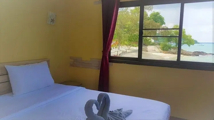 Seafront Room