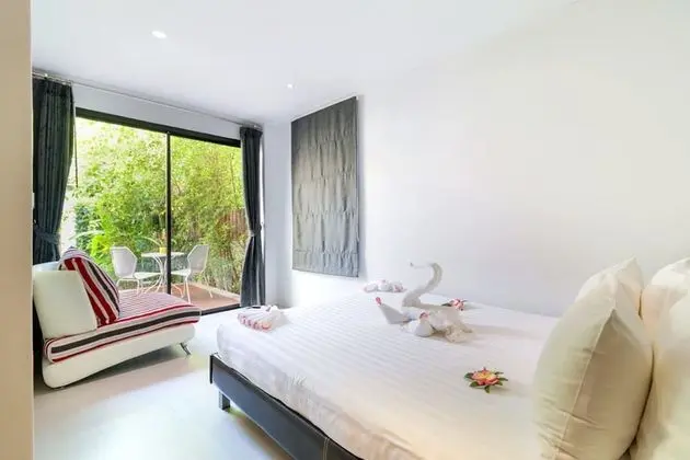 3-Bedroom Villa with Sea View