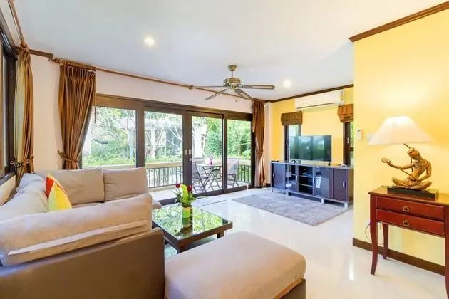 3-Bedroom Villa with Sea View