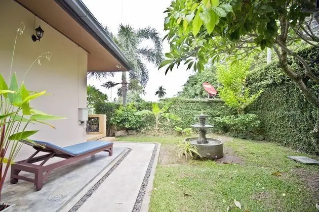 4-Bedroom Villa with Sea View