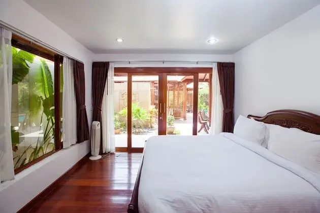 4 Bedrooms Private Pool Villa
