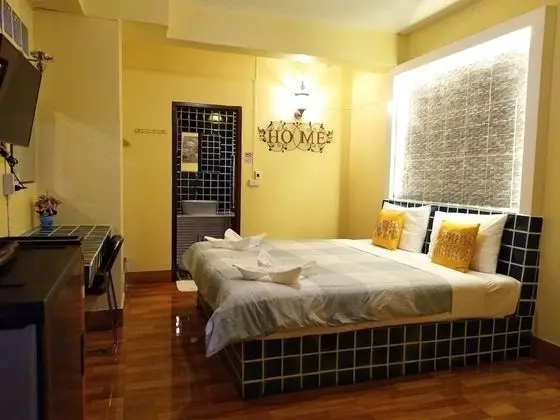 Standard Tek Büyük veya İki Ayrı Yataklı Oda