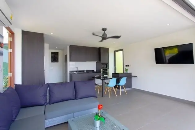 3 Bedrooms Villa 12/19
