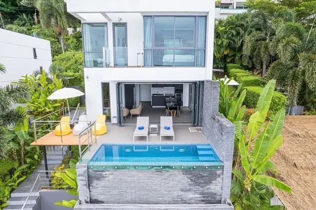 3 Bedrooms Villa 12/20