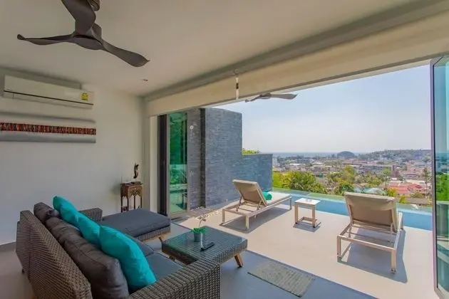 3 Bedrooms Villa 12/20