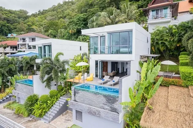 3 Bedrooms Villa 12/20