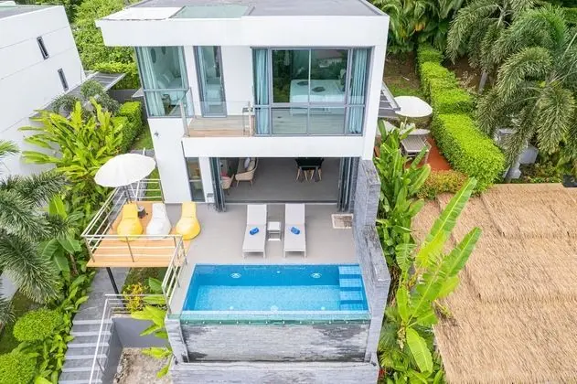 3 Bedrooms Villa 12/20