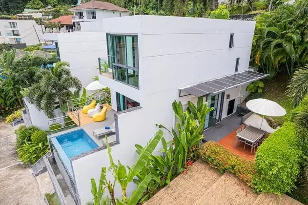 3 Bedrooms Villa 12/20