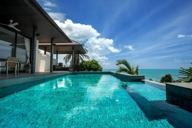 Three-Bedroom Villa with Private Pool and Thai-style Gazebo