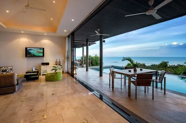 Three-Bedroom Villa with Private Pool and Thai-style Gazebo