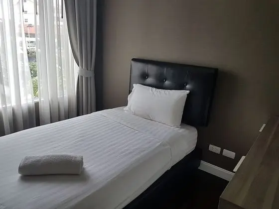 2 Bedrooms