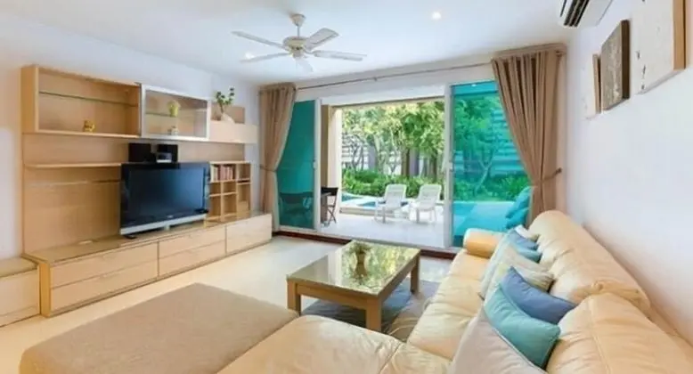 4-Bedroom Apartment with Pool Access