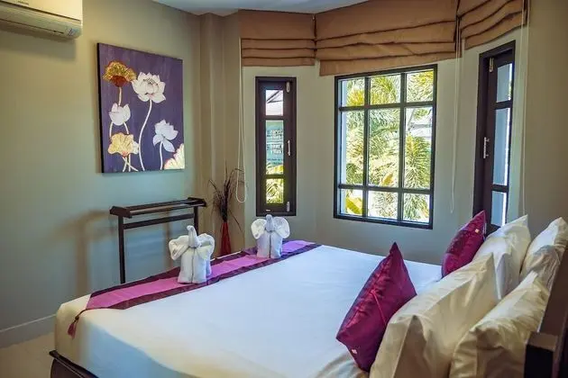 Deluxe Villa, 3 Yatak Odası, Havuz Manzaralı, Havuz Kenarı