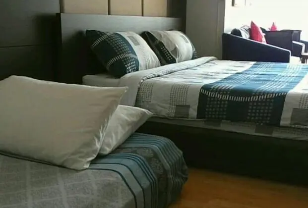 Apart Daire, Havuz Manzaralı