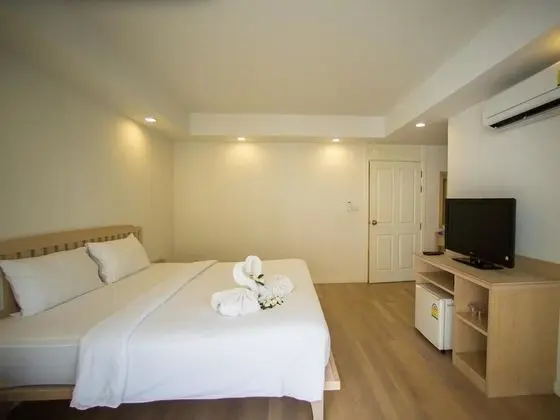 4-Bedroom Villa
