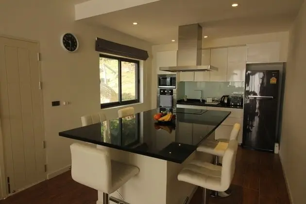 Villa 1 (Pool and Seaviews)