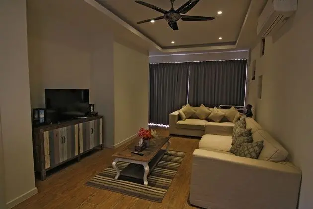 Villa 1 (Pool and Seaviews)