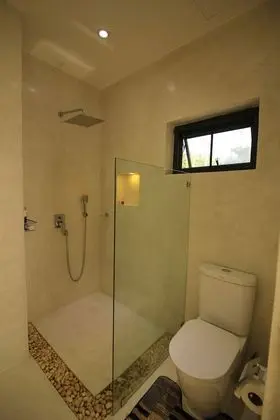 Villa 1 (Pool and Seaviews)