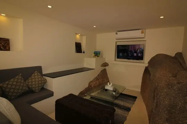 Villa 2 (Pool and Seaviews)