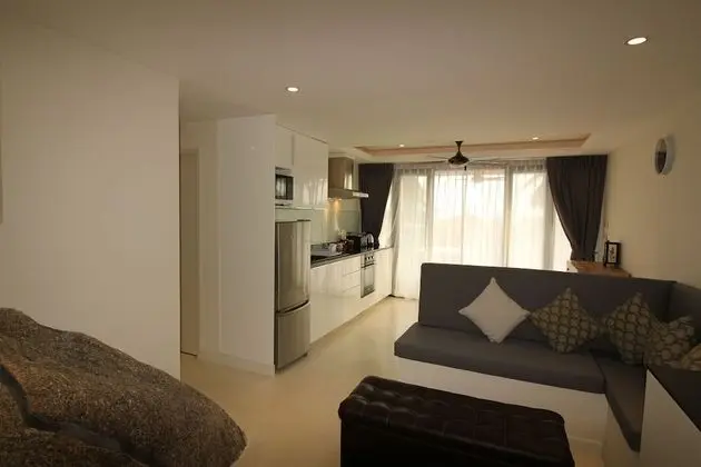 Villa 2 (Pool and Seaviews)