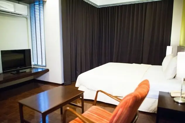 Deluxe King Bed Room