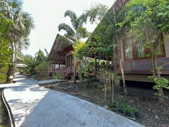 Superior Villa, 1 Büyük (Queen) Boy Yatak, Sigara İçilmez, Bahçe Manzaralı
