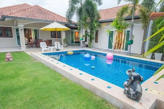 5-Bedroom Pool Villa