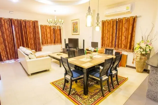 5-Bedroom Pool Villa