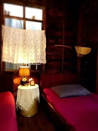 İki Ayrı Yataklı Oda, 1 Yatak Odası